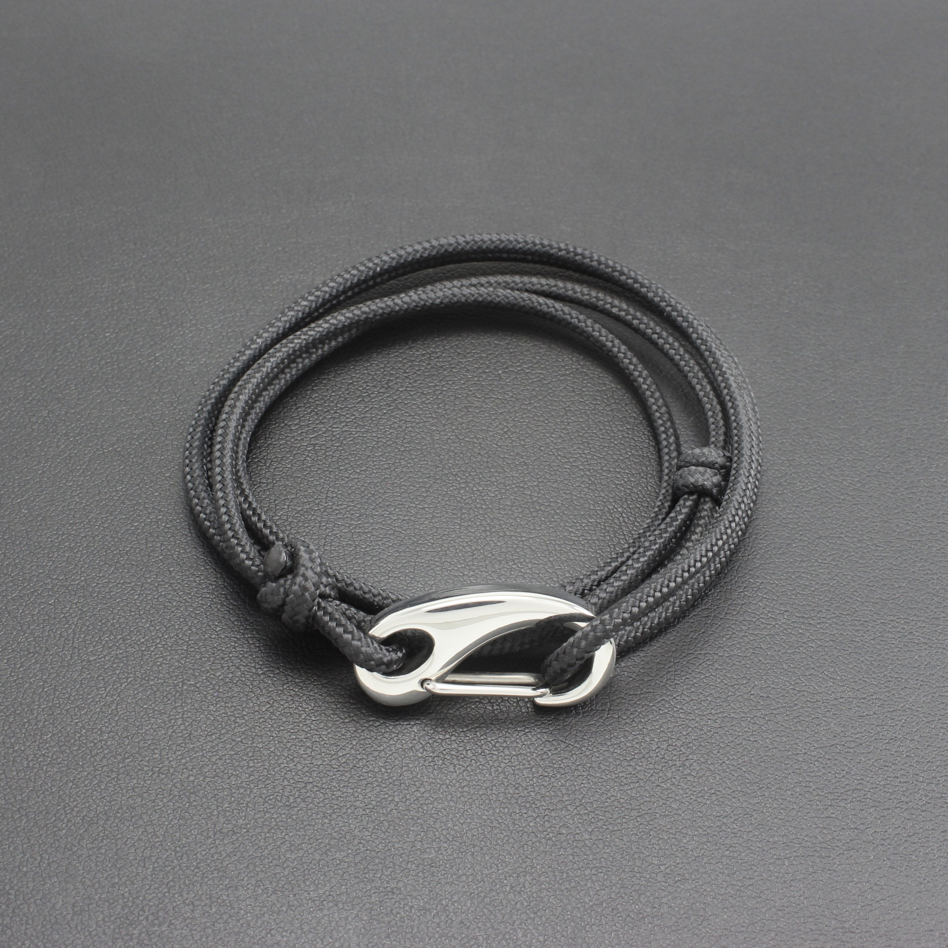 Classic Tactical Wrap Bracelet // Black