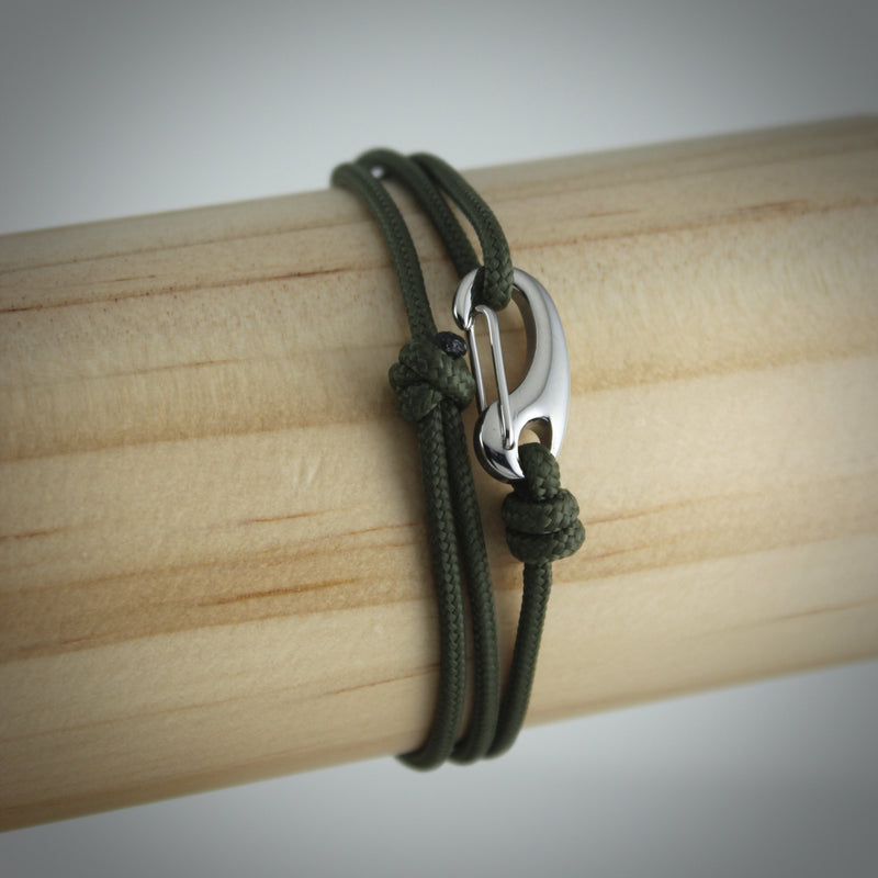 Urban Tactical Wrap Bracelet // Olive