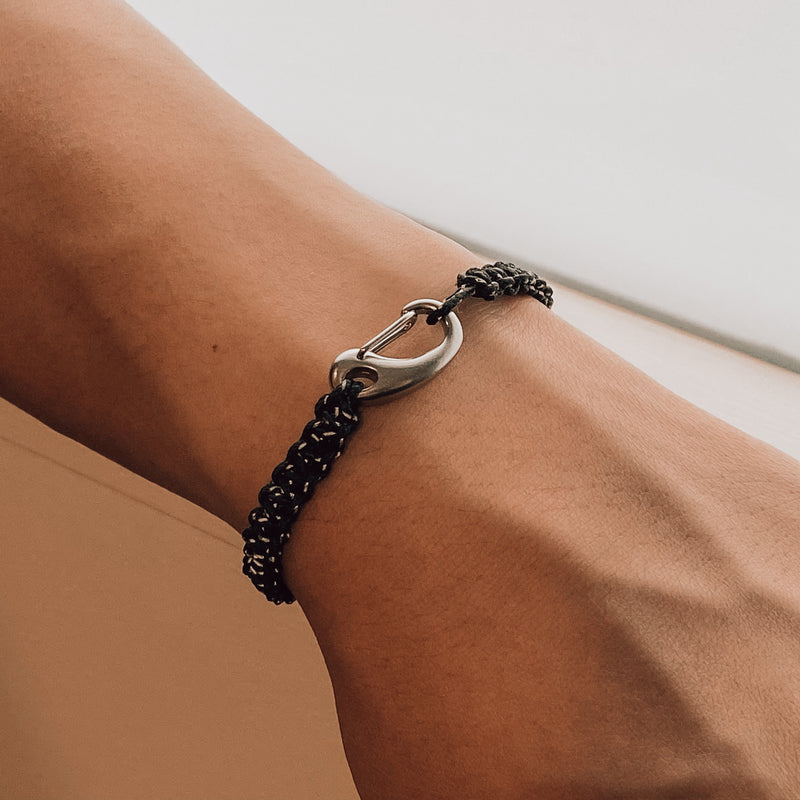Terrain Tactical Braided Bracelet // Black Reflective